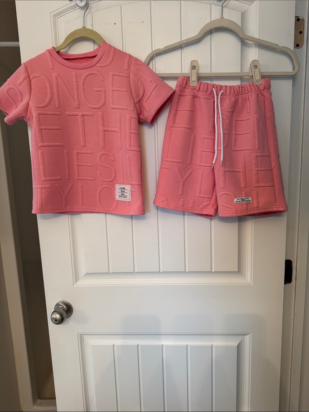 SHEIN Pink Textured Two-Piece Kids Set